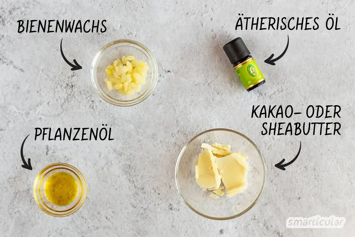 Zutaten f&uuml;r handcreme selber machen: Bienenwachs, Pflanzen&ouml;l, Kakaobutter und &auml;therisches &Ouml;l.